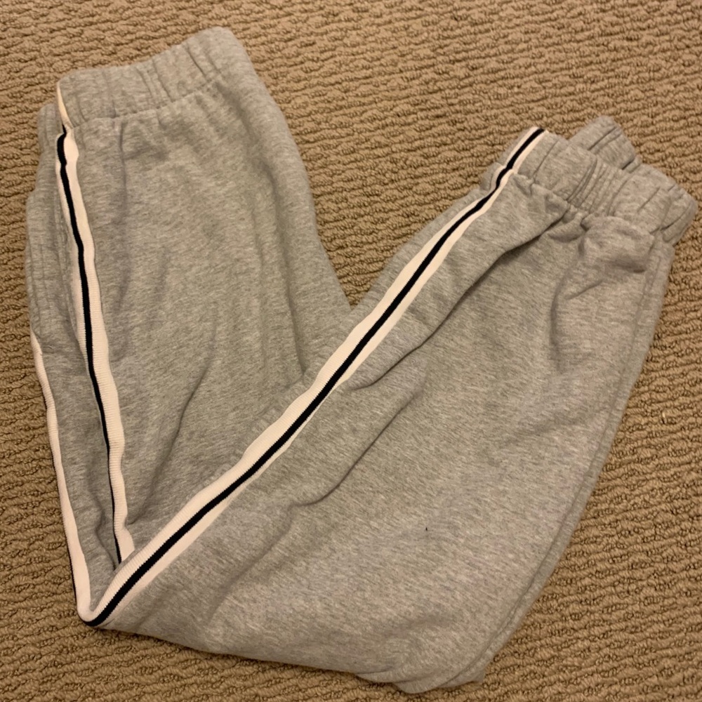 Brandy Melville light grey sweat pants
